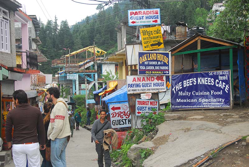 Old Manali - the western end of town