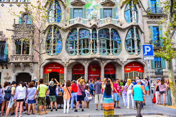 Gaudi's Casa Batllo - always surrounded by throngs of admirers.