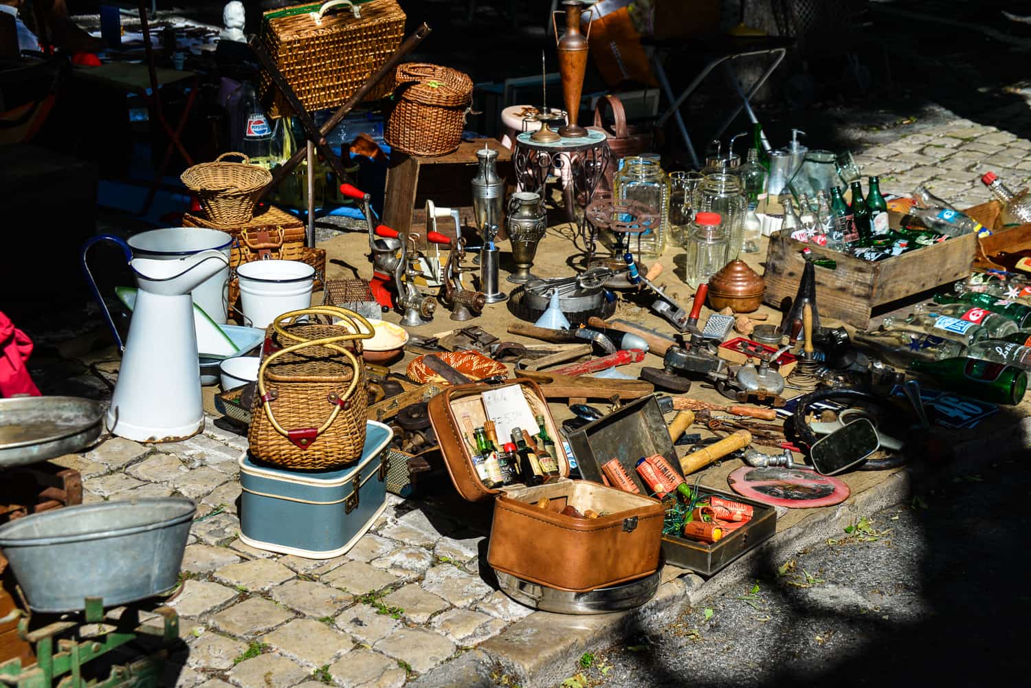 This really is a flea market with stalls selling everything you can imagine ...