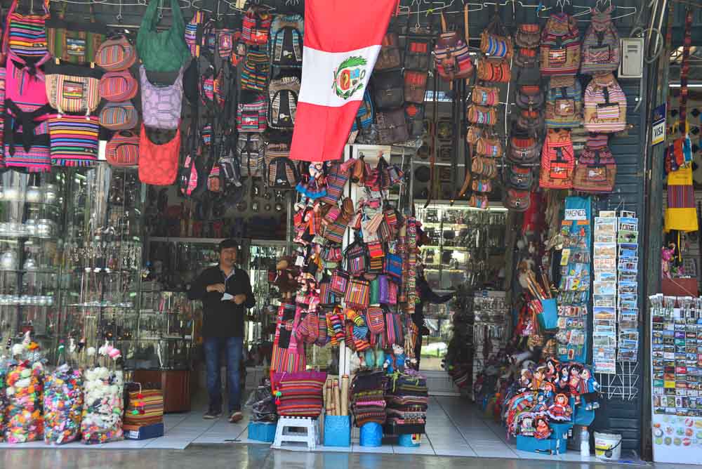 The indian market in Love park, Mille Flores Lima Peru