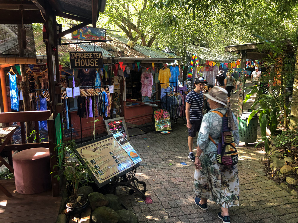 Jacqui just loves markets ... these are the original Kuranda markets ... still full of artists and coffee shops.